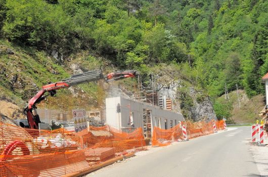 Vgradnja tehnologije krvavškega vodovoda tik pred začetkom