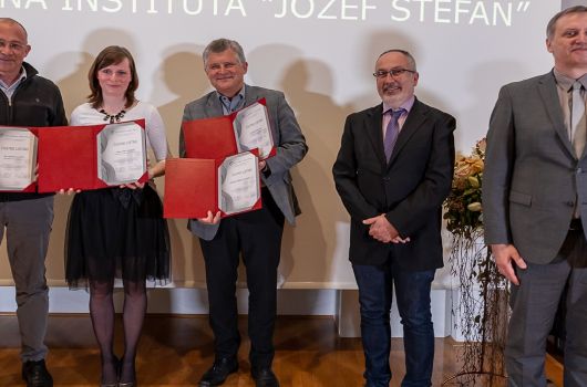 Kolektor med prejemniki Častnih listin Instituta Jožef Stefan