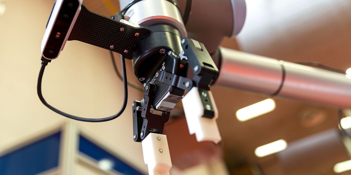 Razvijamo novo generacijo avtonomnih industrijskih robotov!