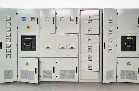 Rekonstrukcija industrijske transformatorske postaje v Calcitu